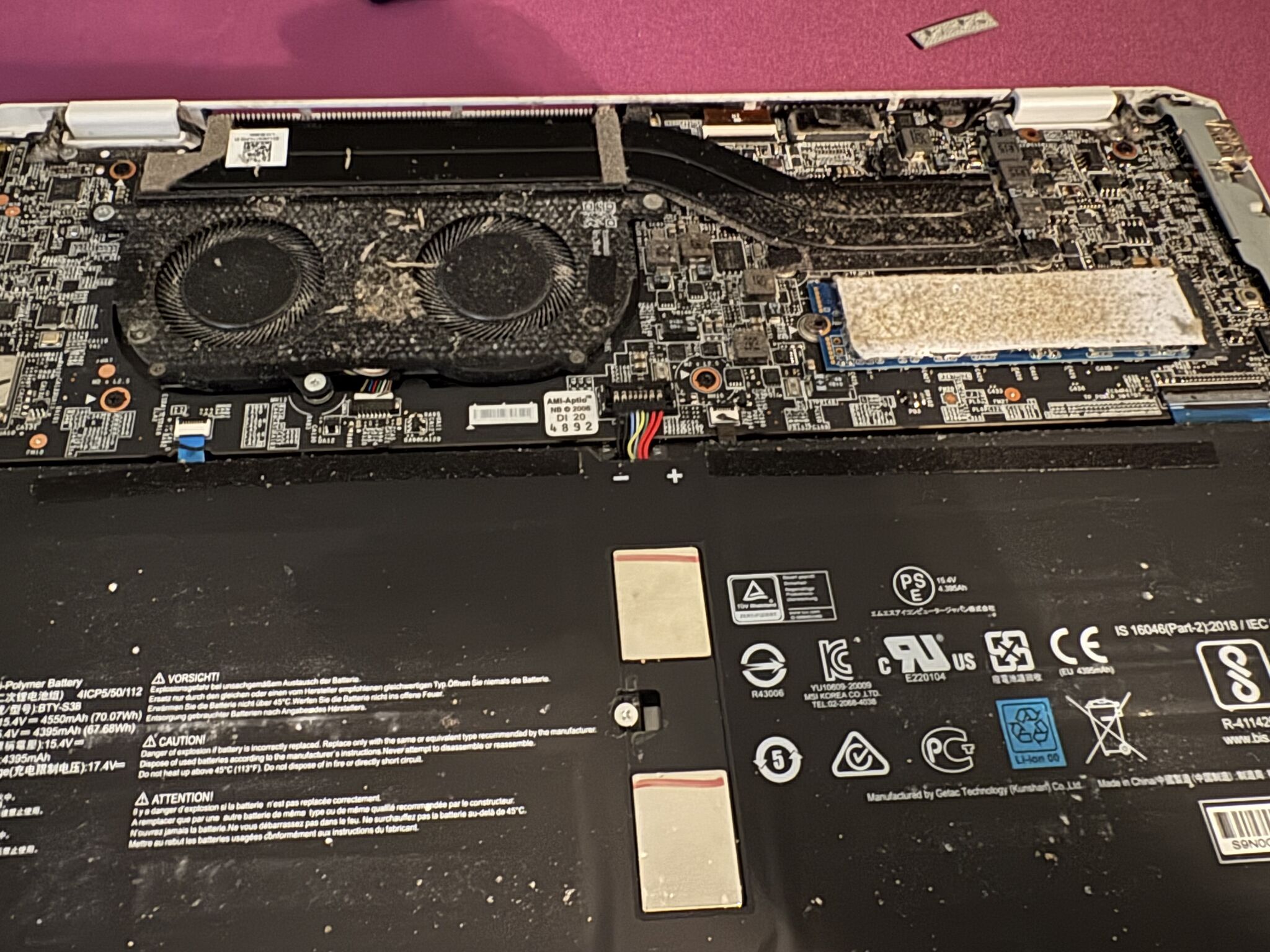 MSI E13 I cleaned, keyboard issues