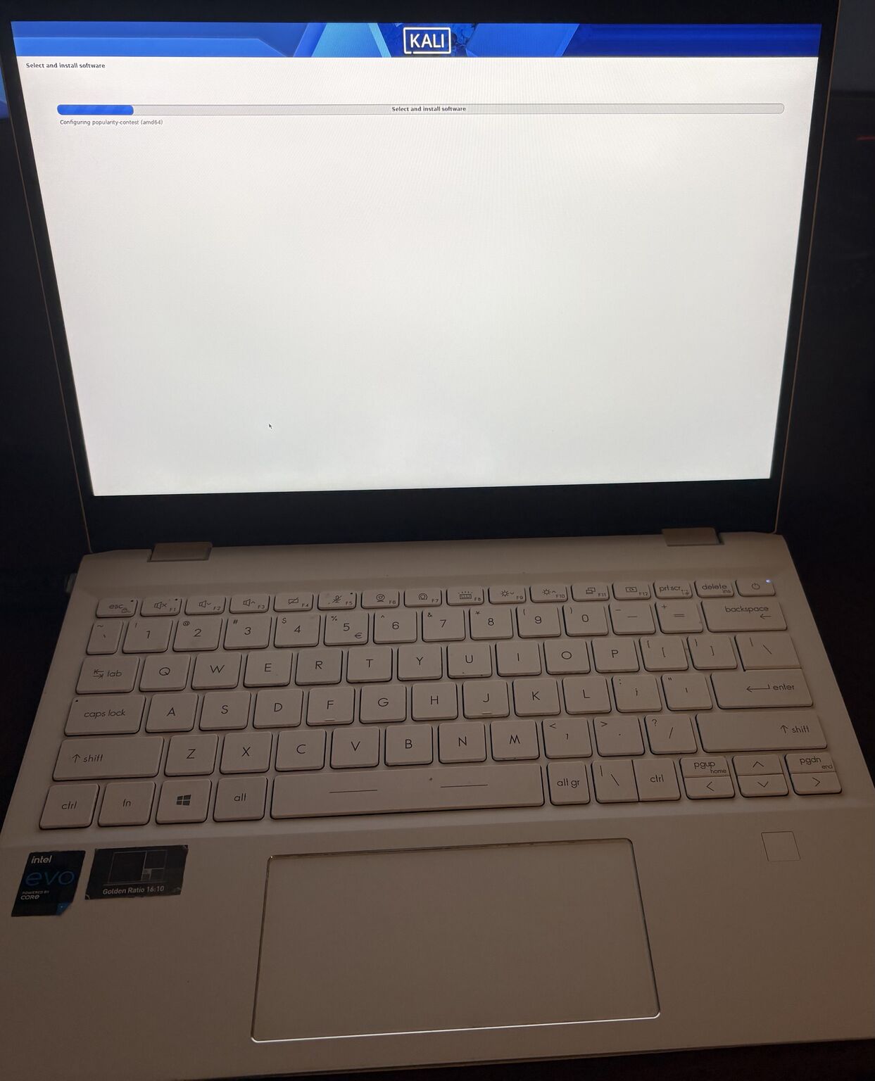 MSI E13 I cleaned, keyboard issues